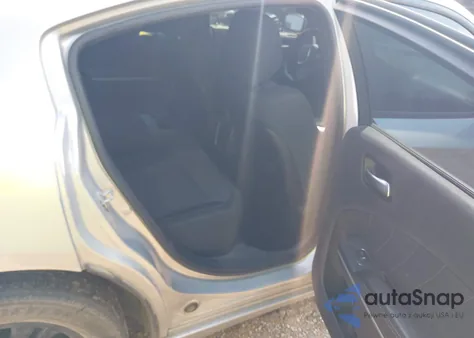 2019 Dodge Charger Sxt Rwd z USA, uszkodzony, nr VIN 2C3CDXBG5KH720174